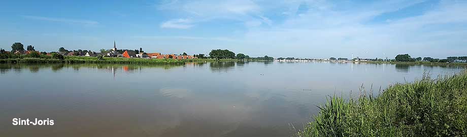 sint-joris gezien vanaf de nieuwendammeweg